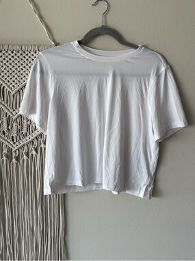 lululemon athletica White Sheer Short Sleeve Crew Tee